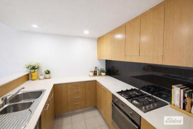Unit For Lease - NSW - Wollongong - 2500 - 2 bedroom "Eclipse" Apartment  (Image 2)