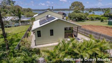 House For Sale - QLD - Lamb Island - 4184 - Modern Island Living with Sea Views – Walk to Everything - Move in Ready  (Image 2)