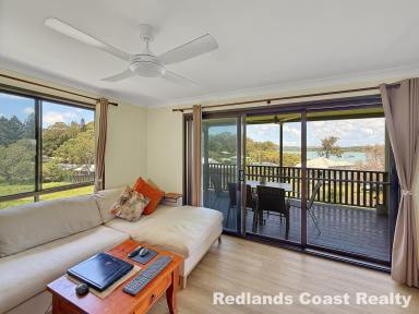 House For Sale - QLD - Lamb Island - 4184 - Modern Island Living with Sea Views – Walk to Everything  (Image 2)