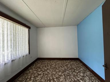 Duplex/Semi-detached Leased - NSW - Bundanoon - 2578 - Large Duplex  (Image 2)