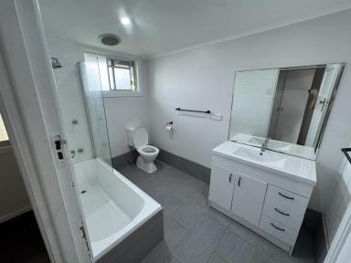 House For Lease - NSW - Grafton - 2460 - CLOSE TO THE HOSPITAL - CUTE COTTAGE  (Image 2)