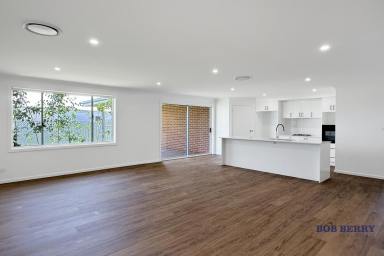 Duplex/Semi-detached For Lease - NSW - Dubbo - 2830 - Stylish & Spacious Brand New Four Bedroom Home (Image 2)