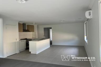 House For Lease - VIC - Lucknow - 3875 - CHARMING HOME IN SOUGHT AFTER LOCATION  (Image 2)