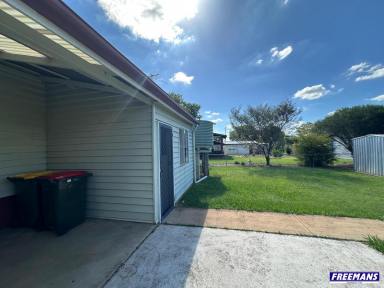 House Leased - QLD - Kingaroy - 4610 - 3 Bedroom Charming Timber Home  (Image 2)