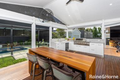 House For Sale - NSW - Springvale - 2650 - Entertainers Paradise - The Complete Lifestyle Package  (Image 2)