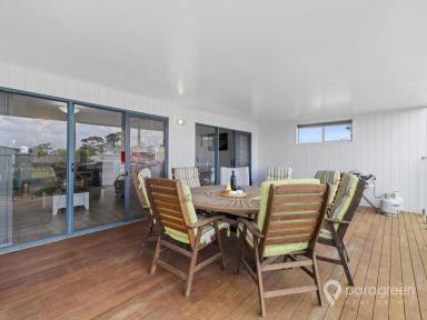House For Sale - VIC - Port Welshpool - 3965 - LARGE TRI-LEVEL HOME IN PORT  (Image 2)