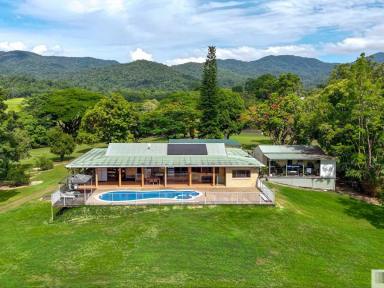 House For Sale - QLD - Bulgun - 4854 - Exclusive 10-Acre Estate Offering Absolute Privacy & Prestige  (Image 2)