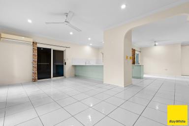 House Leased - QLD - Bentley Park - 4869 - SPACIOUS FAMILY HOME SET IN QUIET CLOSE  (Image 2)
