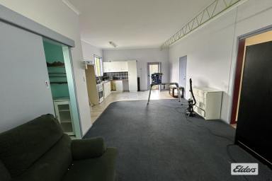 Duplex/Semi-detached For Lease - NSW - Taree - 2430 - Includes Water  (Image 2)