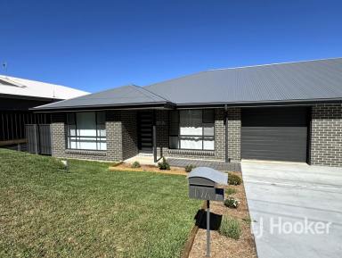 Duplex/Semi-detached For Sale - NSW - Inverell - 2360 - BRAND NEW DUAL OCCUPANCY DUPLEX  (Image 2)