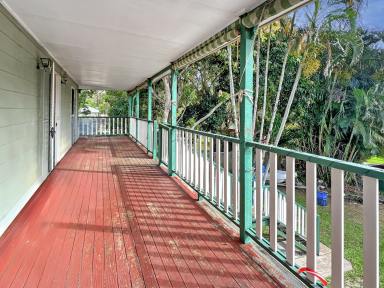 House For Sale - QLD - Macleay Island - 4184 - Charm, Character & Endless Opportunity  (Image 2)