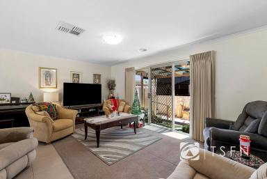 House For Sale - VIC - Kangaroo Flat - 3555 - Quality Modern Home with Secure Parking and Outdoor Entertaining (Image 2)