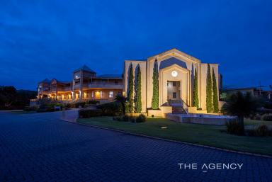 Unit For Sale - WA - Broadwater - 6280 - A Premier Location for an Unforgettable Stay!  (Image 2)