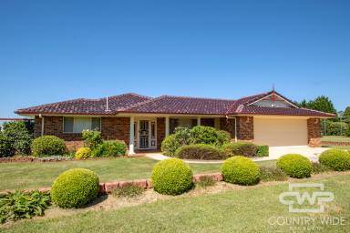Acreage/Semi-rural For Sale - NSW - Guyra - 2365 - A Statement of Prestige, Space & Lifestyle  (Image 2)