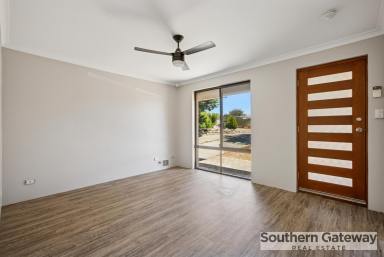 House For Lease - WA - Leda - 6170 - COSY FAMILY HOME IN CONVENIENT LOCATION (Image 2)