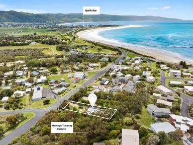 House For Sale - VIC - Marengo - 3233 - ECLECTIC SANCTUARY ON MARENGO HILL  (Image 2)