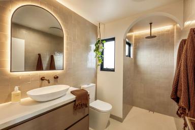 House For Sale - WA - Margaret River - 6285 - BOUTIQUE VILLA MARGARET RIVER  (Image 2)