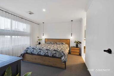 House For Sale - WA - Lakelands - 6180 - Impeccable Design and Resort-Style Living — Welcome Home to Lakelands  (Image 2)