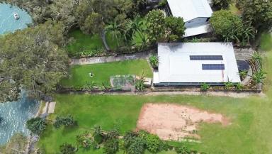 House Sold - QLD - Macleay Island - 4184 - Prime Position with Direct Waterfront Access  (Image 2)