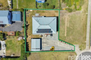 House For Sale - TAS - Beauty Point - 7270 - Spectacular Tamar River Views & Energy-Efficient Living  (Image 2)