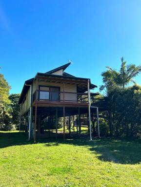 House For Lease - NSW - Brooklet - 2479 - Elevated two bedroom home  (Image 2)