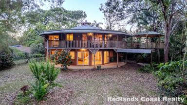 House For Sale - QLD - Lamb Island - 4184 - A Truly Unique Waterfront Yurt Retreat (Image 2)