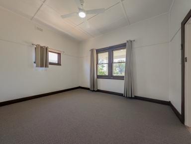 House For Lease - VIC - Kerang - 3579 - Ideal Location  (Image 2)