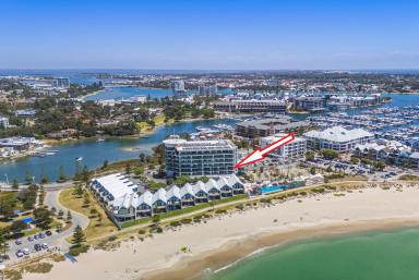 Apartment For Sale - WA - Mandurah - 6210 - POOL, BEACH & OCEAN VIEWS  (Image 2)