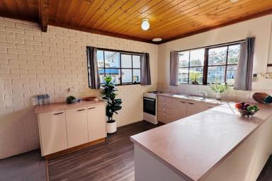 House For Sale - TAS - Primrose Sands - 7173 - Coastal Comfort, Convenience & Easy Living (Image 2)