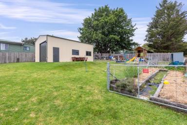 House For Sale - NSW - Quaama - 2550 - IDEAL FAMILY, 1ST OR RETIREMENT HOME  (Image 2)