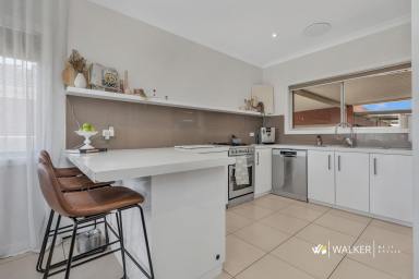 House For Sale - VIC - Kyabram - 3620 - Stylish, Spacious & Move-In Ready!  (Image 2)