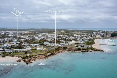 House For Sale - SA - Robe - 5276 - Relaxed Living at Hoopers Beach  (Image 2)