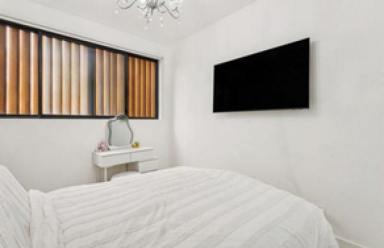 Townhouse Leased - NSW - Kingsgrove - 2208 - Modern townhouse walk train shops 10 min  (Image 2)