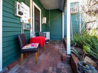 House For Sale - WA - Wooroloo - 6558 - COUNTRY CHARM  (Image 2)