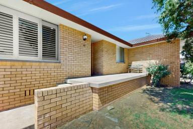 House For Sale - NSW - Merriwa - 2329 - Presentation and Position!  (Image 2)