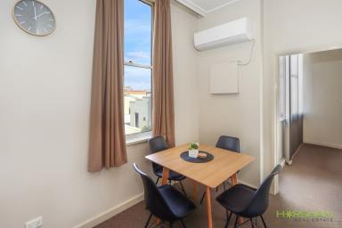 House For Lease - VIC - Horsham - 3400 - Fully Furnished 2 Bedroom in CBD  (Image 2)