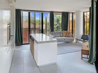 Unit For Lease - VIC - St Kilda - 3182 - Furnished apartment in the heart of St Kilda (Image 2)