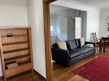 House Leased - VIC - Coburg North - 3058 - Available Now! Furnished 3 Bedroom House - Clean & tidy  (Image 2)