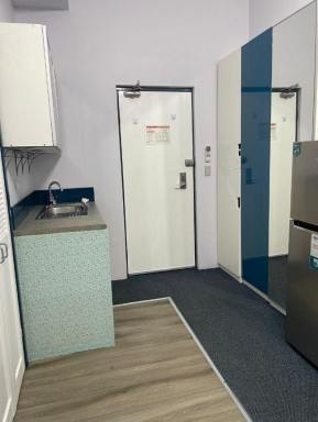 Studio Leased - NSW - Ultimo - 2007 - Luxurious, Quiet, Furnished Studio in Education Precinct to Enjoy  (Image 2)