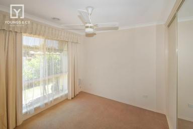Unit For Sale - VIC - Shepparton - 3630 - NORTH SHEPPARTON - SPACIOUS THREE BEDROOM TOWNHOUSE  (Image 2)