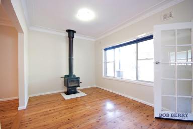 House For Lease - NSW - Dubbo - 2830 - Three Bedroom Home in South Dubbo Location  (Image 2)