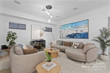 House For Sale - wa - Noranda - 6062 - MODERN LIVING MEETS PRIME LOCATION! (Image 2)