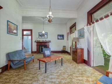 House For Sale - QLD - Gympie - 4570 - Classical Queenslander  (Image 2)