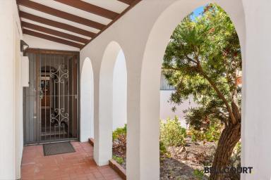 House For Sale - WA - Salter Point - 6152 - QUIET COMFORT & ENDLESS POTENTIAL (Image 2)