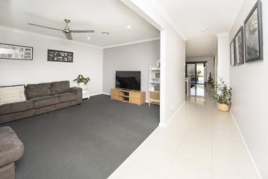 House For Sale - VIC - Swan Hill - 3585 - Spacious Family Home with Modern Comforts and Outdoor Entertaining (Image 2)