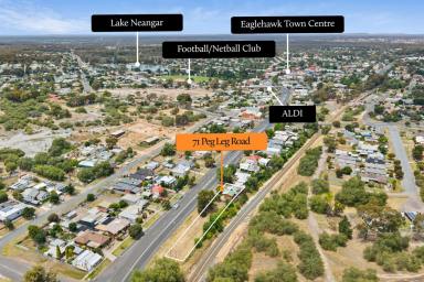 House For Sale - VIC - Eaglehawk - 3556 - Convenient Living in a Prime Eaglehawk location!  (Image 2)
