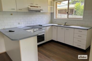 Unit For Lease - QLD - Gatton - 4343 - 3 Bedroom Brick Unit - Freshly Updated & Conveniently Located (Image 2)