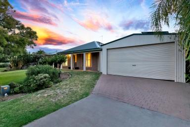 House For Sale - VIC - Mildura - 3500 - Family Living with Pool, Shed and Space to Entertain (Image 2)