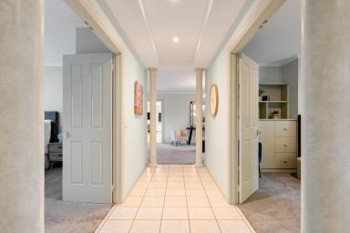 House For Sale - VIC - Mildura - 3500 - Family Living on 1,001sqm in a Prestigious Tree-Lined Street  (Image 2)