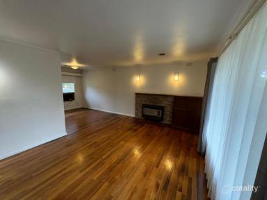 House Leased - VIC - Mount Waverley - 3149 - Pet friendly - Secure Family home  (Image 2)